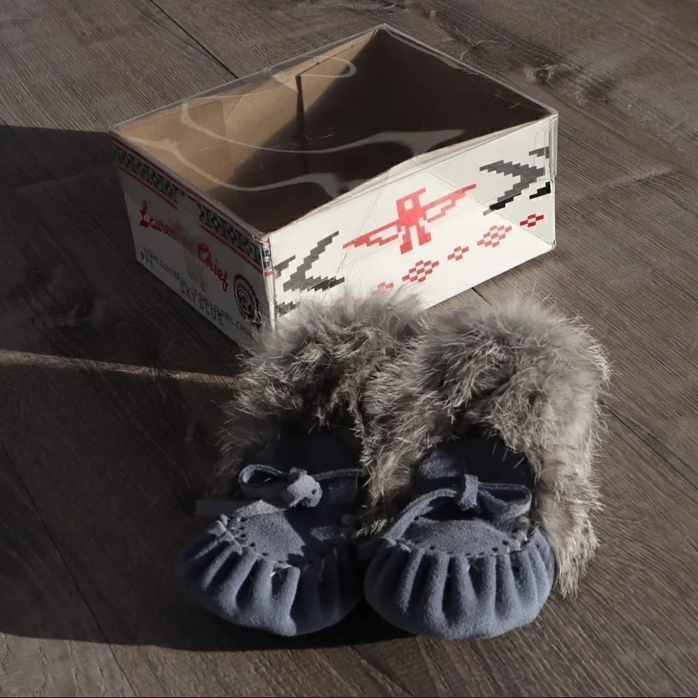 Laurentian Chief infant moccasins